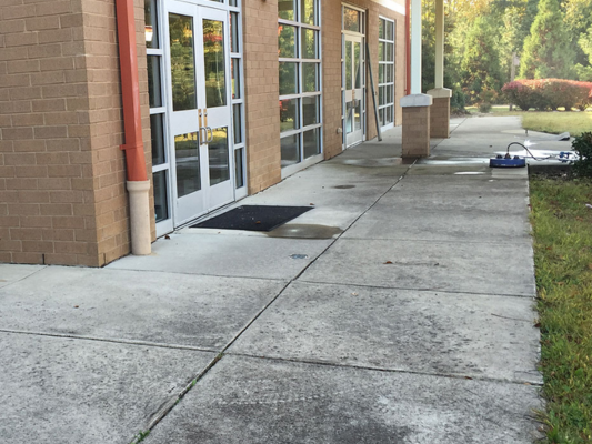 Commercial Power Washing