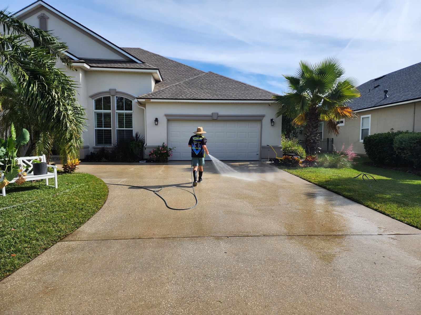 Driveway and Concrete Cleaning